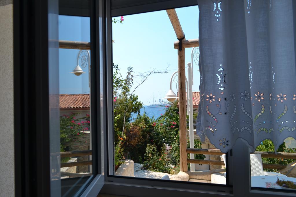 Vila 15 Bougainville Sarandë Buitenkant foto